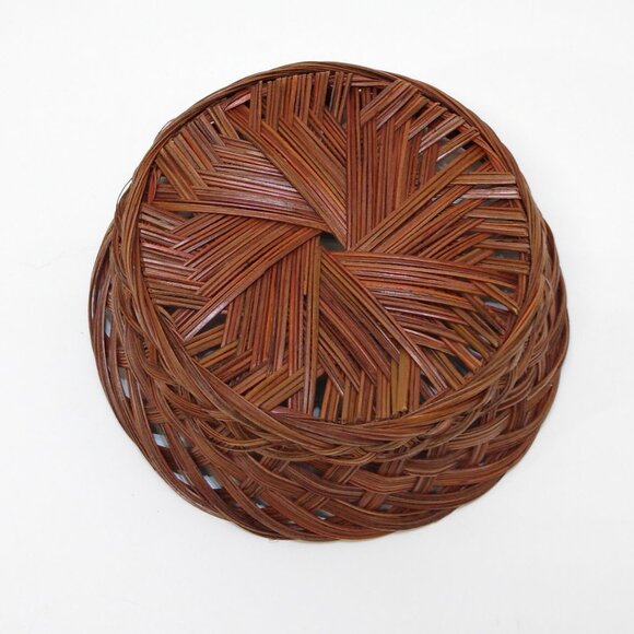 Wicker Basket Handwoven Rattan aesthetic appeal Sturdy Strong Long Lasting Use - Picture 5 of 6